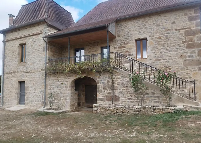 Mas Des Maries Дом отдыха Lissac et Mouret